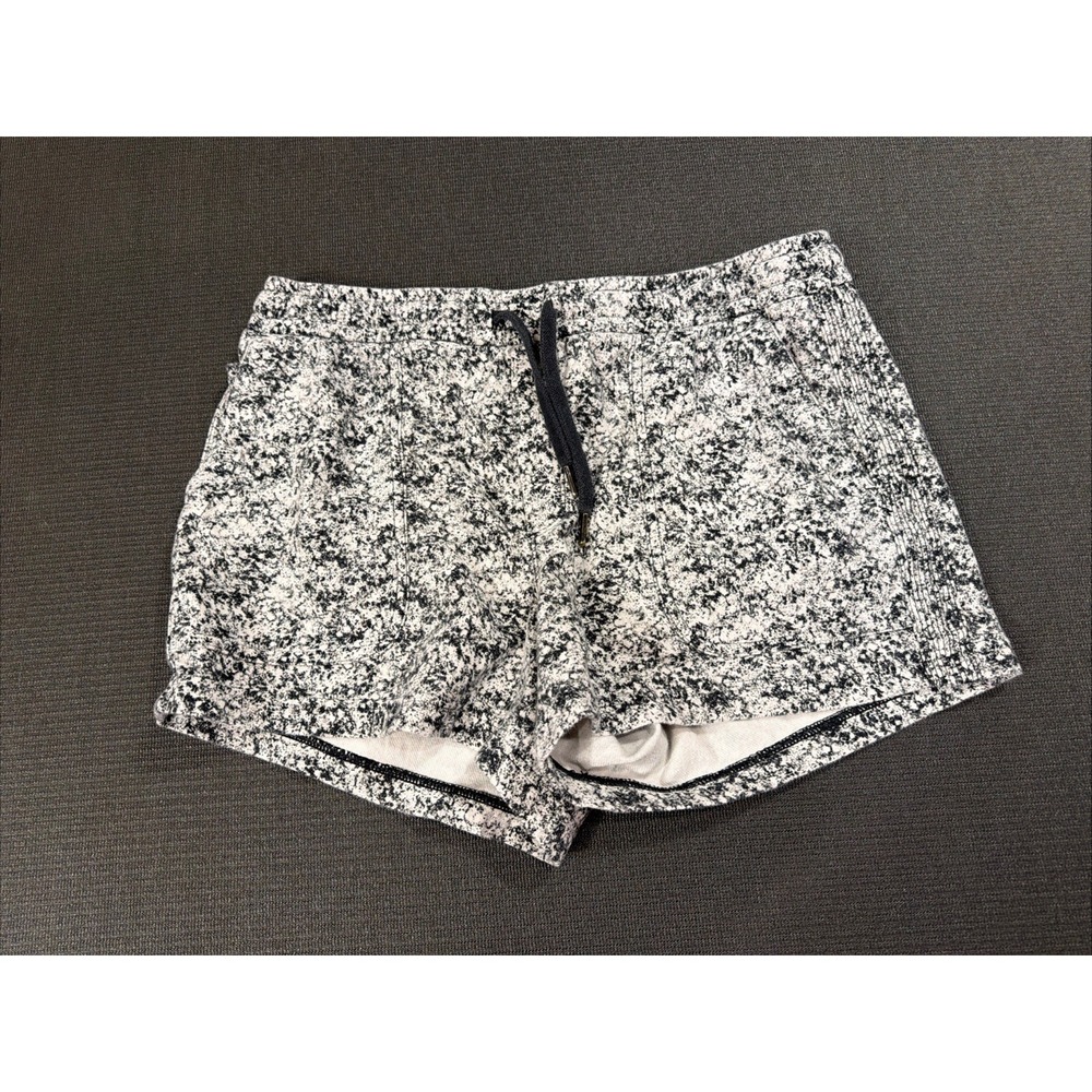 Athleta Black White Farallon Shorts Elastic Drawstring Waist Size‎ Large